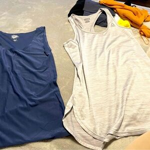 Women’s workout tees.